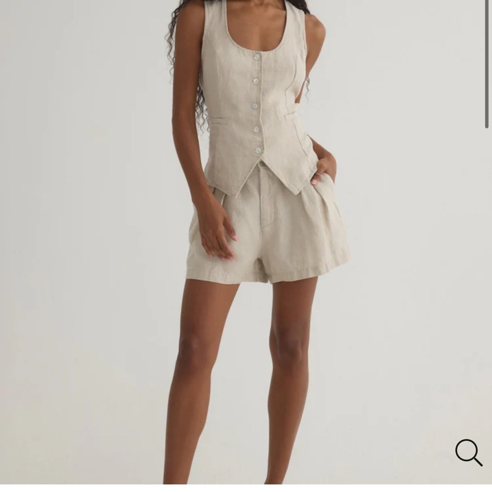 Bella Dahl NWT linen shorts- Size Large